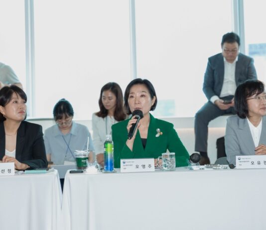 민관 함께 ‘K-뷰티 전용 펀드’ 조성…한국 화장품 수출 확대 지원